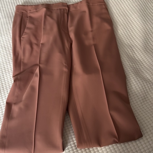 Ariztia trousers - Picture 2 of 3